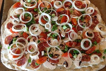 Salami Flammkuchen Von Bekkysun Chefkoch 