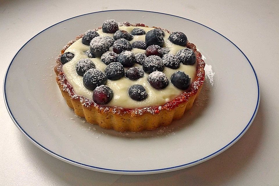 Tartelettes mit Frischkäsecreme und Beeren