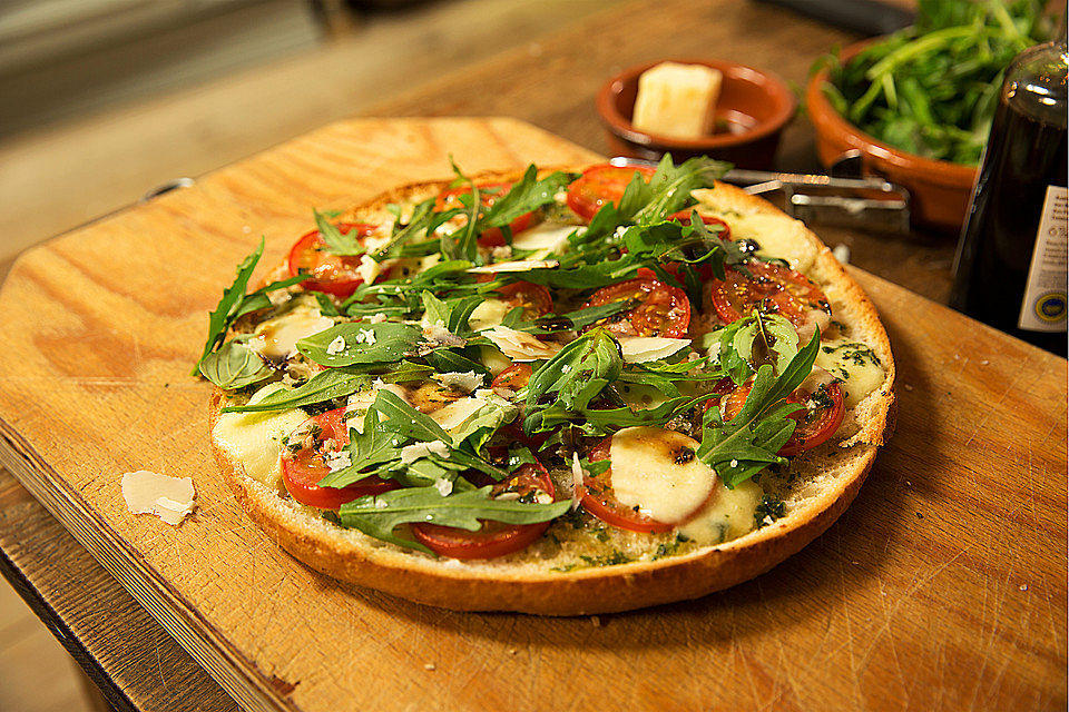 Fladenbrotpizza "Napoli"