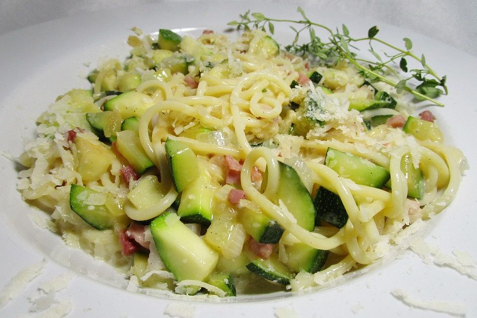 Zucchini-Carbonara