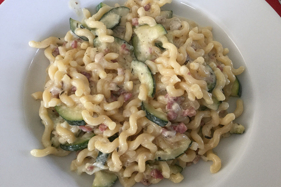 Zucchini-Carbonara