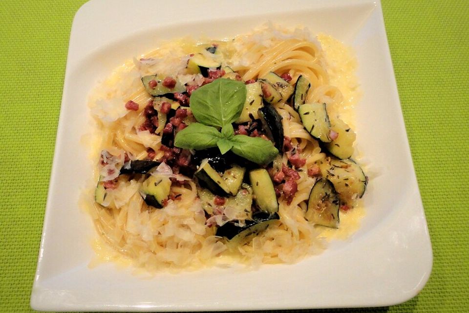 Zucchini-Carbonara