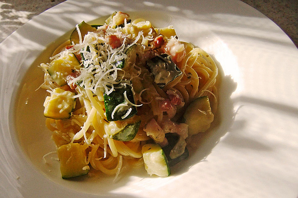 Zucchini-Carbonara