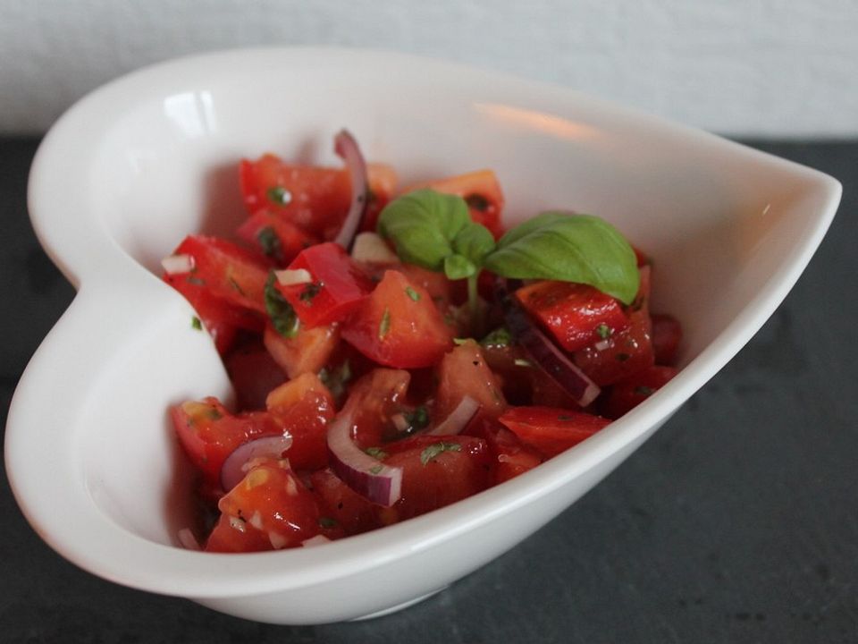 Paprika-Tomaten Salat von Serenade1611 | Chefkoch