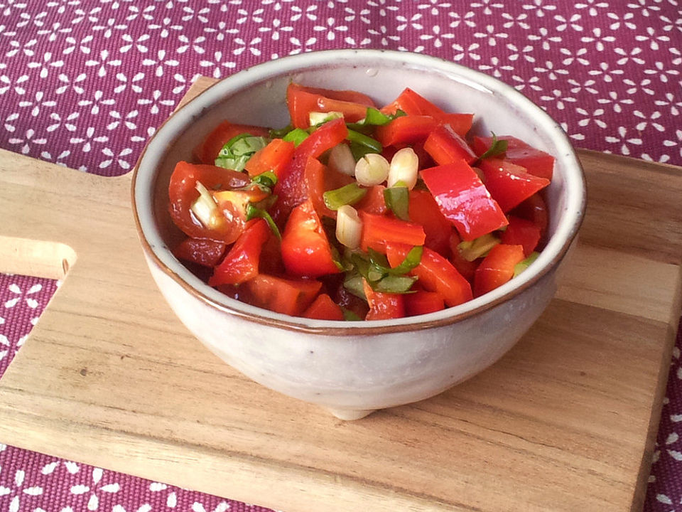 Paprika-Tomaten Salat von Serenade1611| Chefkoch