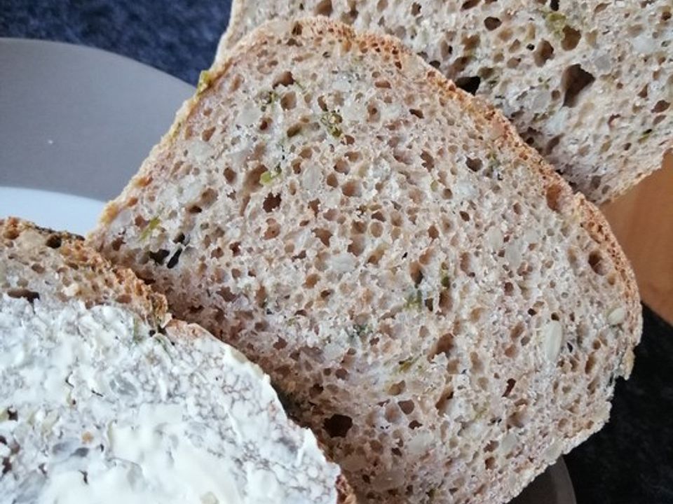 Dinkel Barlauchbrot Mit Sonnenblumenkernen Von Manugro Chefkoch 
