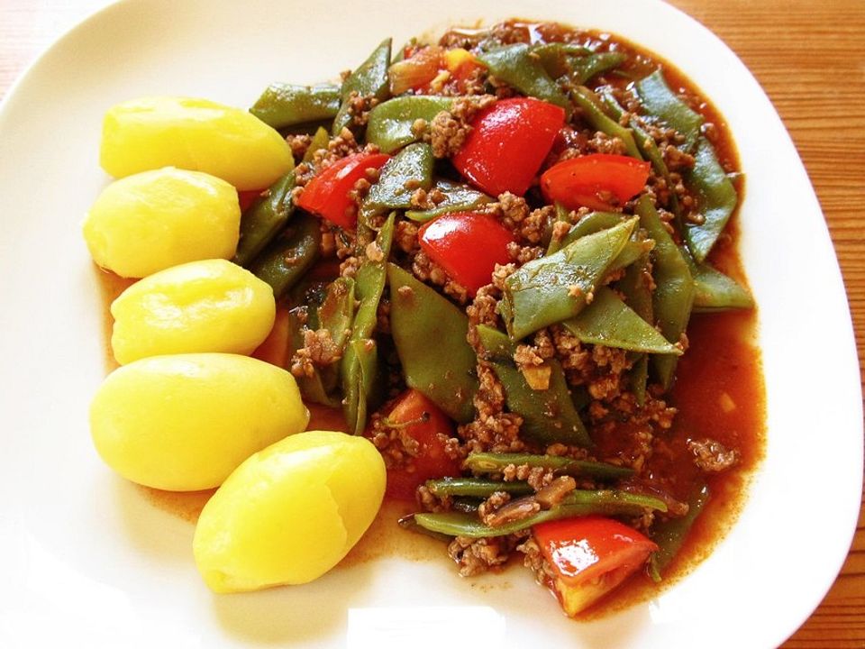 Grüne Bohnen mit Hackfleisch und Tomaten von Gittili| Chefkoch