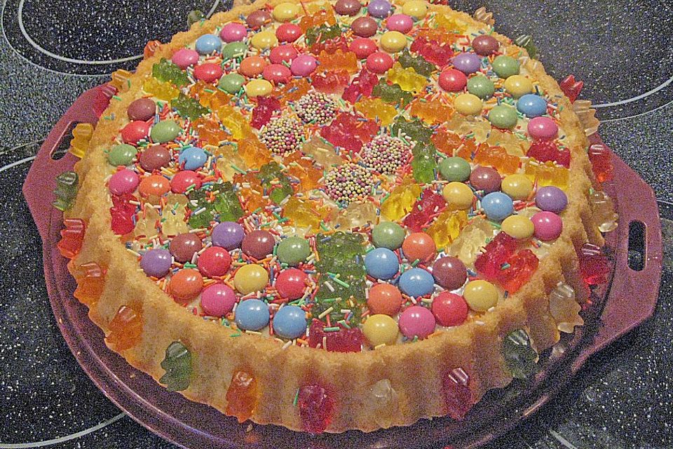 Gummibären Torte