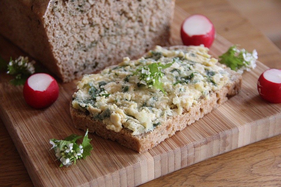 Obatzda mit Bärlauch und Brie