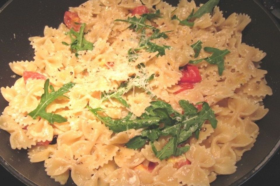 Orecchiette mit Rucola-Gorgonzola-Sauce