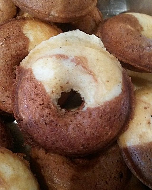 Schoko-Vanille Donuts
