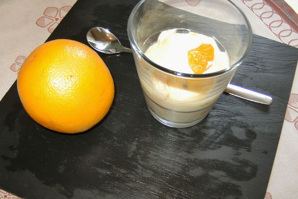 Orangen-Sahne-Pudding