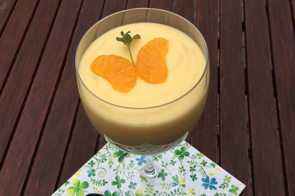 Orangen-Sahne-Pudding