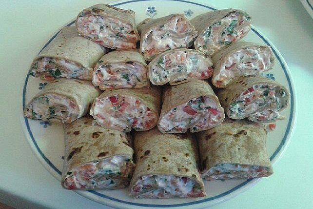 Wrap-Röllchen mit Lachs, Paprika und Rucola von Carantira| Chefkoch