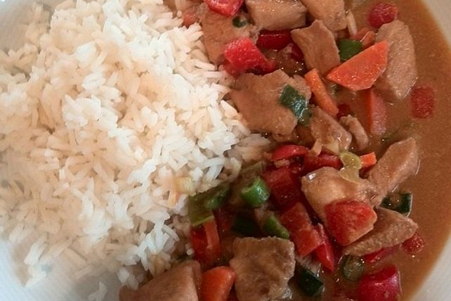 Huhn mit Gemüse in Erdnusssoße von iloveme3594| Chefkoch