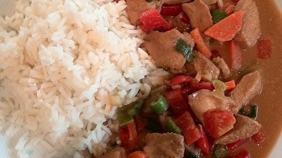 Huhn mit Gemüse in Erdnusssoße von iloveme3594| Chefkoch