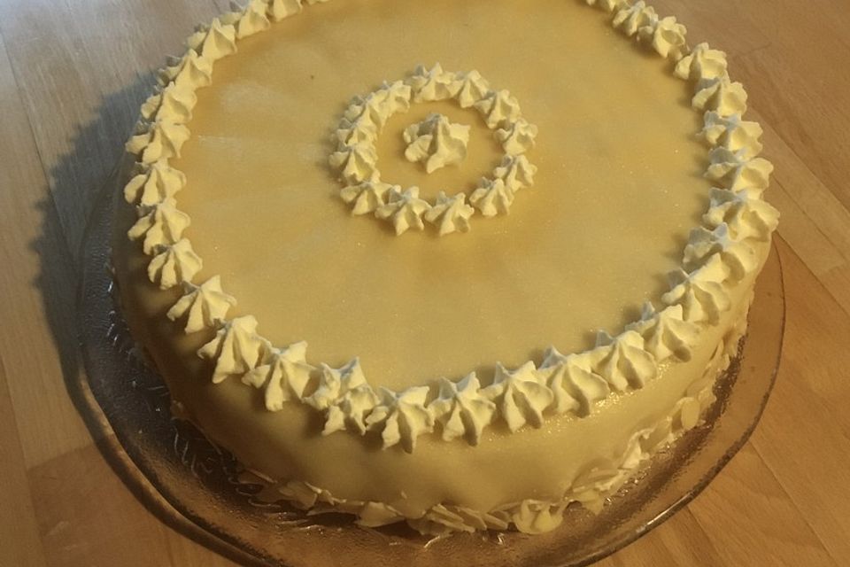 Apfel-Marzipan-Torte