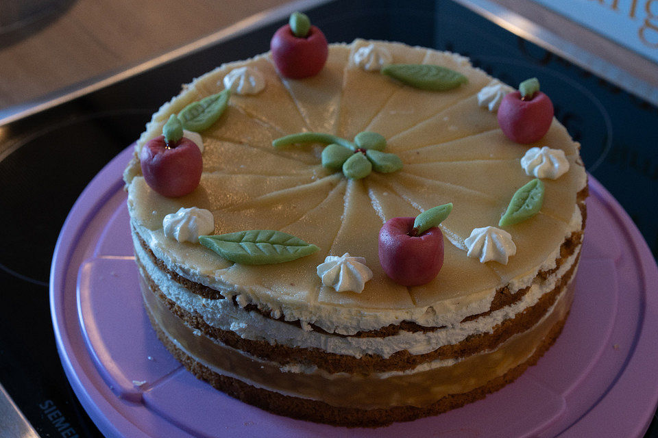 Apfel-Marzipan-Torte