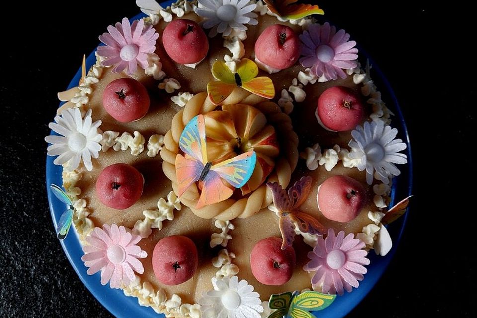 Apfel-Marzipan-Torte