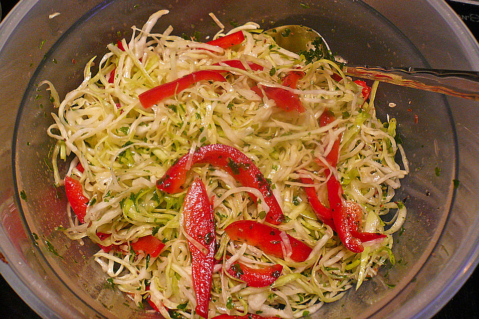 Spitzkohlsalat