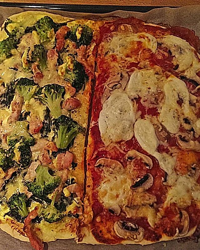 Zweierlei Pizza Boston-Art und Salami