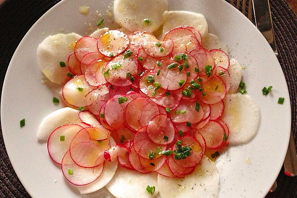 Mairübchen-Carpaccio