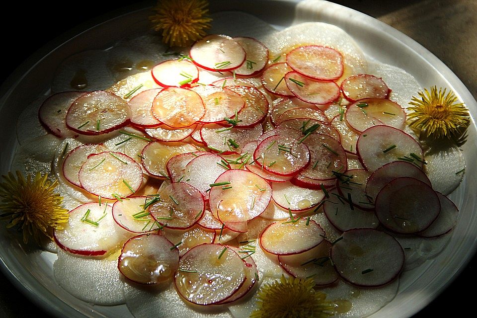 Mairübchen-Carpaccio