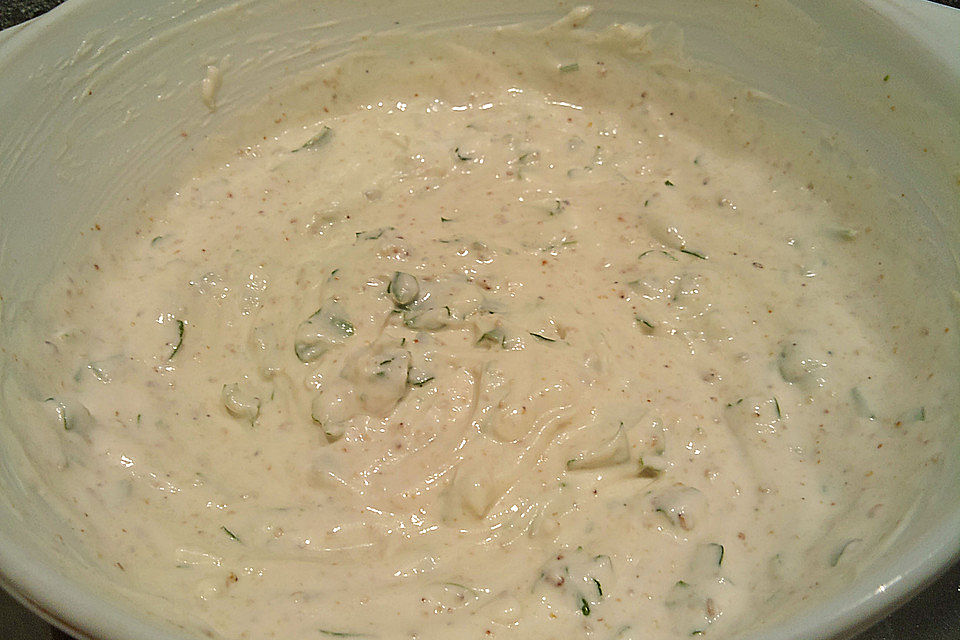 Sesam-Quark mit Petersilie Sesam-Quark mit Petersilie