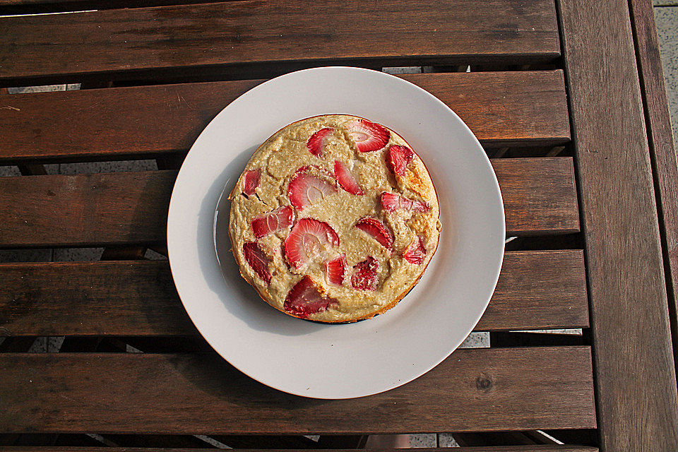 Baked Oatmeal mit Erdbeeren