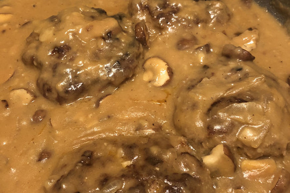 Amerikanische Salisbury Steaks mit brauner Sauce