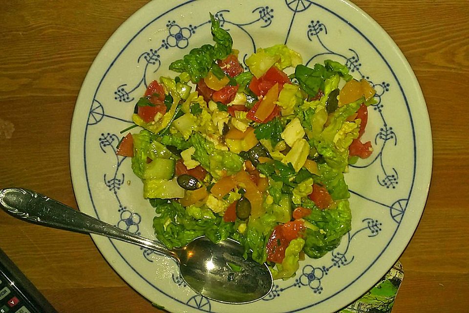 Bunter Gartensalat
