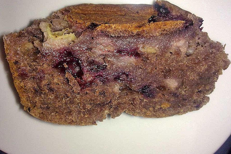 Veganes Bananenbrot mit Heidelbeeren