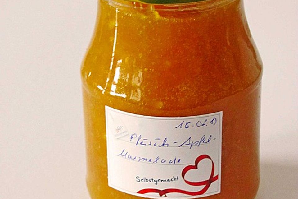 Sommerapfel-Pfirsich-Konfitüre Sommerapfel-Pfirsich-Konfitüre