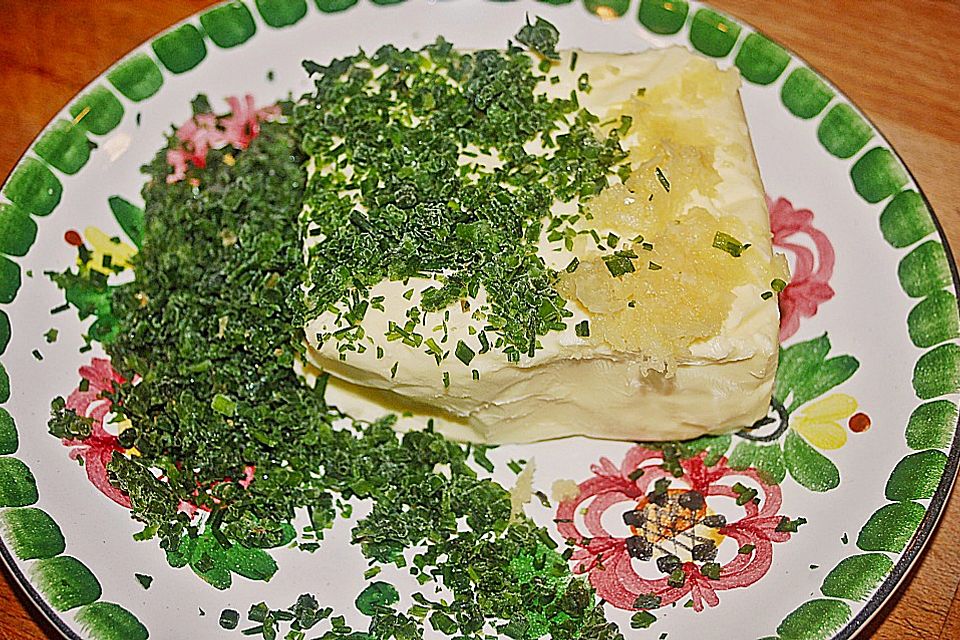 Knoblauchbutter mit Kräutern