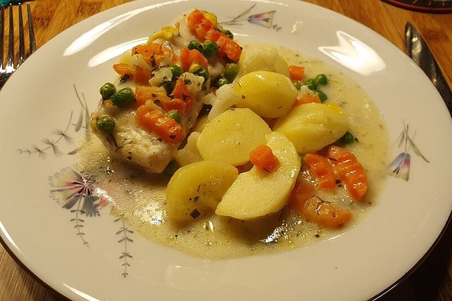 Gemüse-Fisch-Auflauf mit Zitronensauce von Schnibbeldillderich| Chefkoch