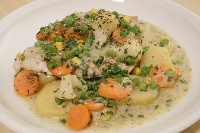 Gemüse-Fisch-Auflauf mit Zitronensauce von Schnibbeldillderich| Chefkoch