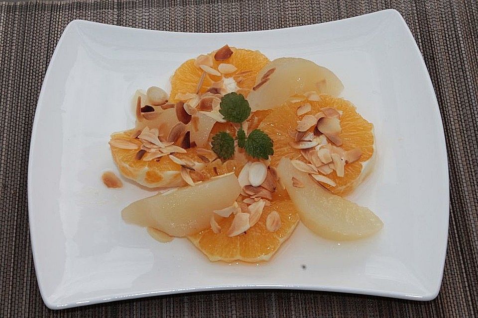 Orangensalat mit Birnen