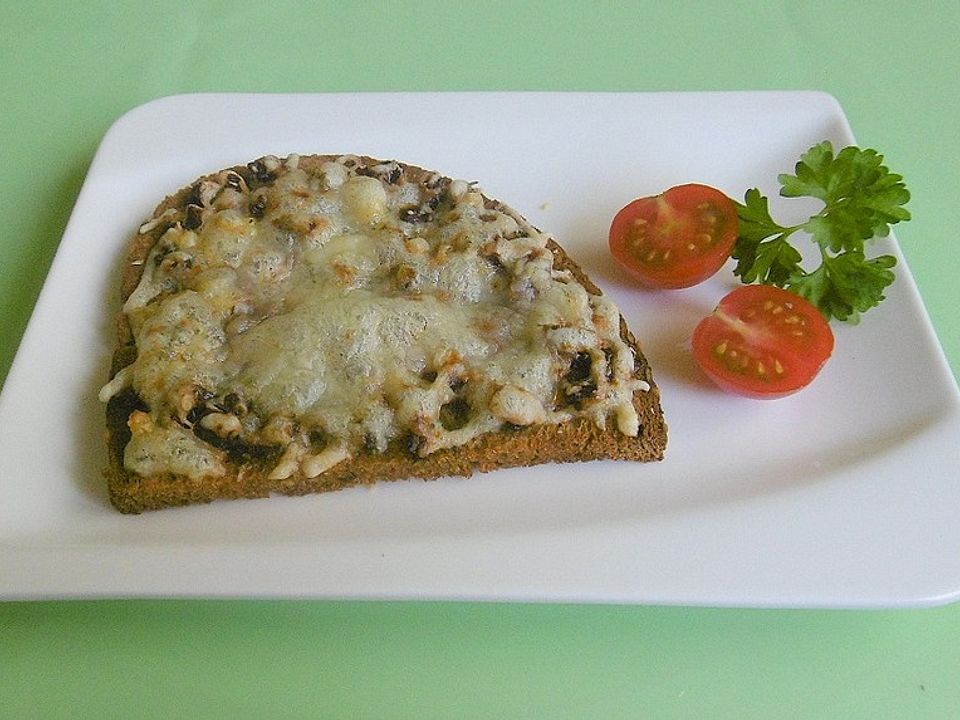 Smokeys Eiweiß-Brot mit getrockneten Tomaten von smokey1| Chefkoch