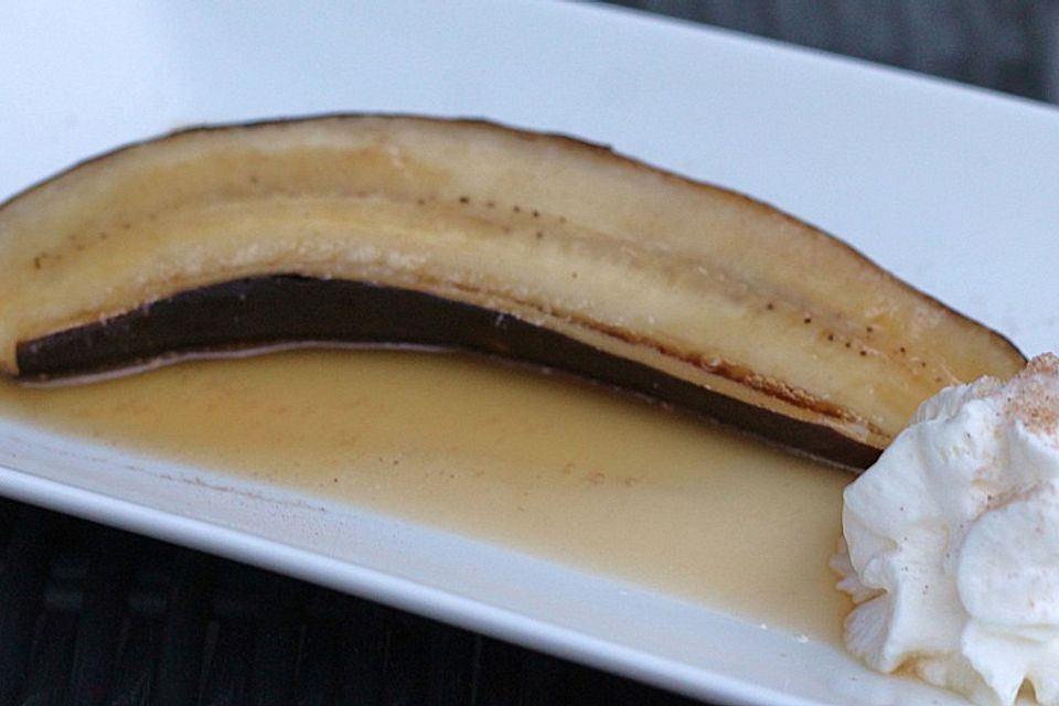 Gegrillte Banane mit Amaretto und Honig