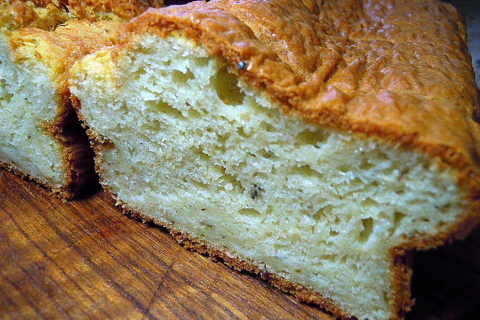 Brot mit Käse und Olivenöl