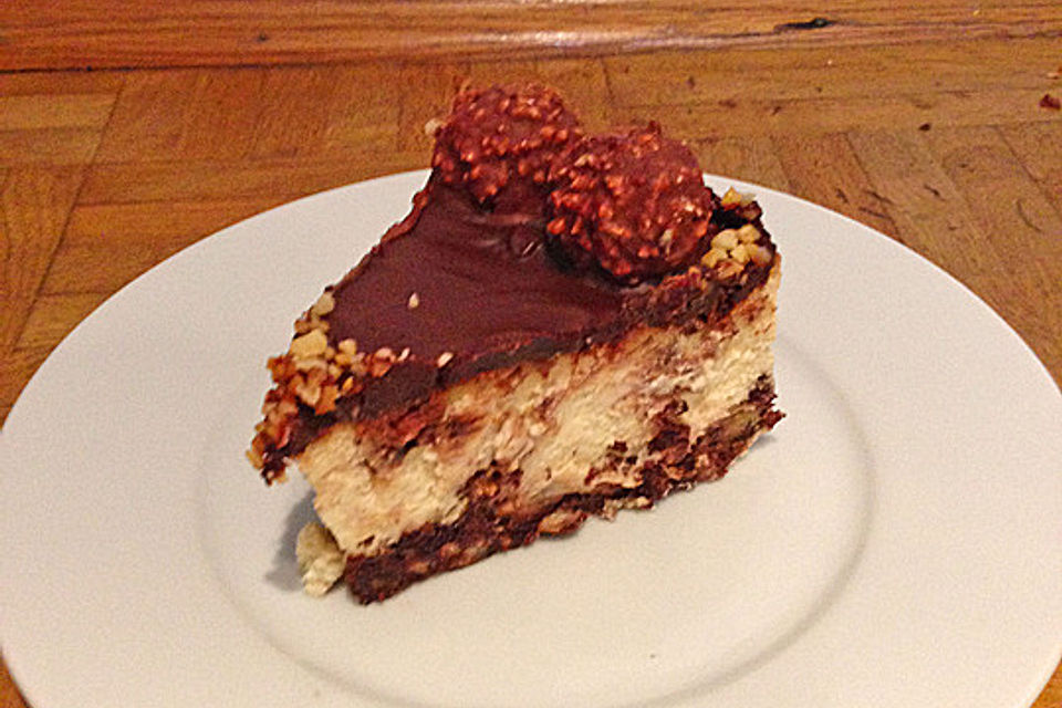 Rocher Cheesecake