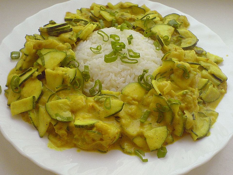 Bananen-Zucchini-Curry von *~Manu~*| Chefkoch