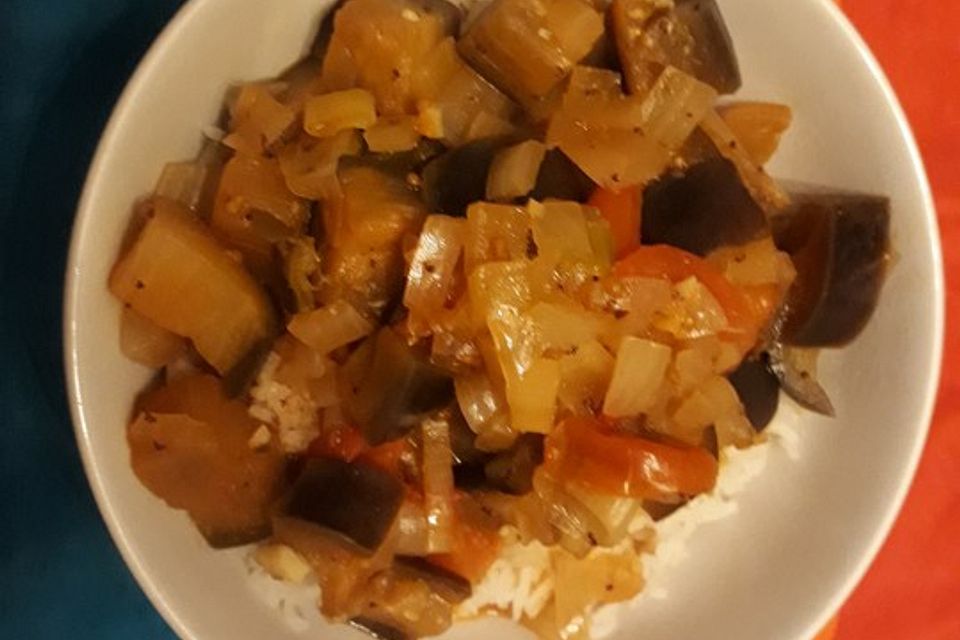 Auberginencurry mit Mohn und Honig