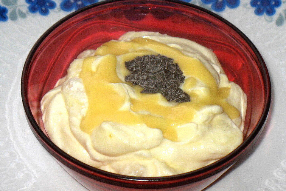 Ananas-Eierlikör-Creme