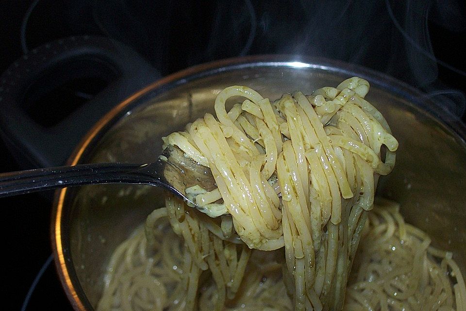 Pasta mit Kürbiskernöl und Grana Padano