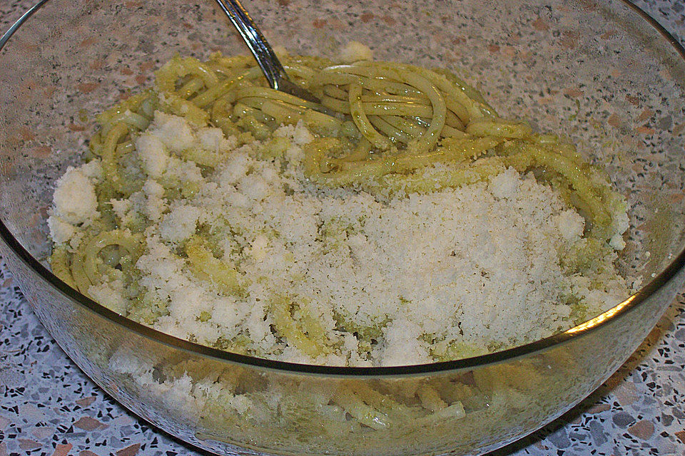 Pasta mit Kürbiskernöl und Grana Padano