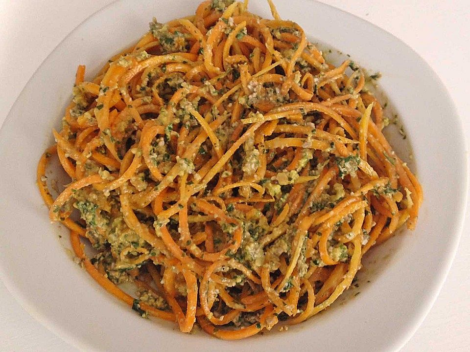 Kürbis-Spaghetti mit Pesto-Duett von binis| Chefkoch