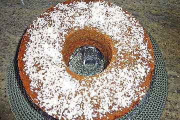 Schoko-Nuss-Kuchen mit Eierlikör