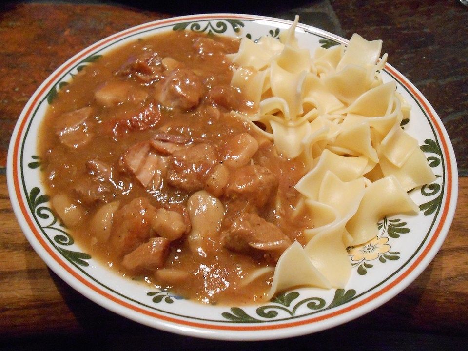 Festliches Schweinegulasch à la Gabi von gabriele9272| Chefkoch Festliches Schweinegulasch à la Gabi von gabriele9272| Chefkoch