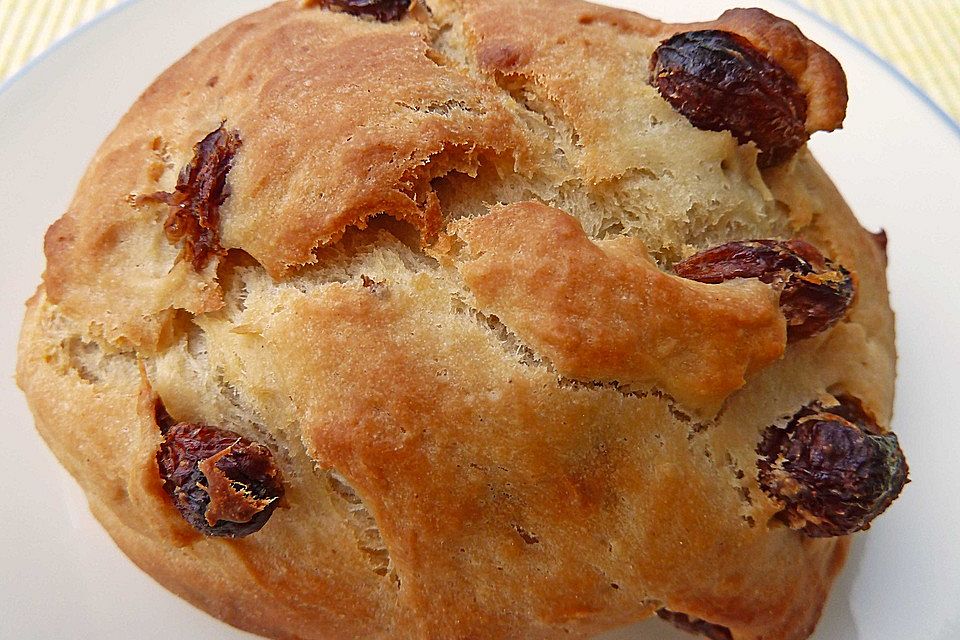 Dinkel-Quark-Brötchen mit Rosinen